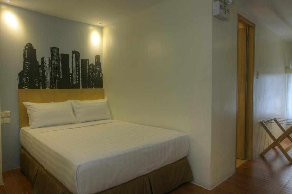 Fersal Hotel Makati Avenue Makati City Quarto foto